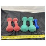 Wait a pair of 5 pound one pair of 3 pound and a