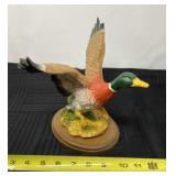 Mallard duck with chipped wing decor