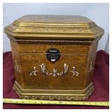 Nice decorated keepsake box