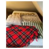 Red pattern, acrylic poncho Afghans down, throw