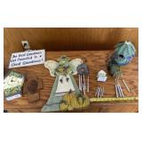 Contents on top of chest only including bird