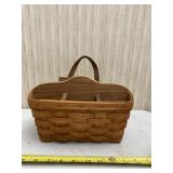 Longaberger 1990 hanging basket with wood
