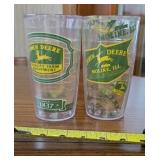 John Deere Trevis Cups
