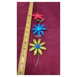 4, 1960s-style enamel flower brooches