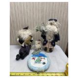 Old World Reflections Santaï¿½s and light up