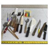 Six new Parker knives and kitchen utensils.