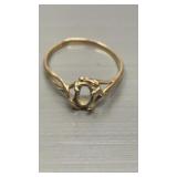 10 karat gold ring with no stone 1.25 g size 7