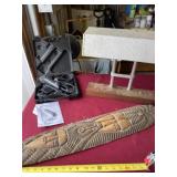 Andus animal shears, wood hanging decor and lamp.