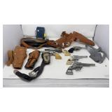 Holsters, cap guns, holsters, one leather