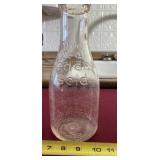 Meadow Gold 1 quart milk jar.