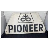 Pioneer seed field sign