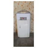 Westinghouse cooker with stand