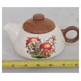 Mushroom tea pot