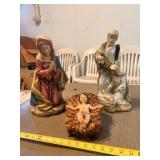 "Season of Glory" illuminated Nativity scene lamp