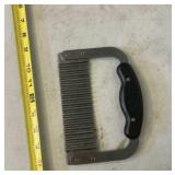 Pampered Chef Stainless Steel Garnisher Crinkle