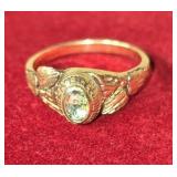 10 K  4.50 grams gold ring.