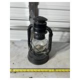 Dietz oil lamp No. 8 Air Pilot