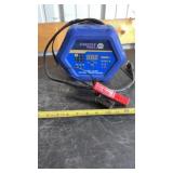 Carlyle by NAPA Intelligent Battery Charger