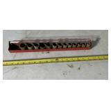 socket organizer rail with sockets