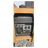 Honda EU2000i gas generator (works) missing