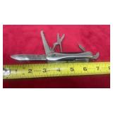 JOURNEYS EDGE MULTI TOOL FOR CAMPING