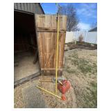 2.5 gallon gas can, electric Earthwise trimmers