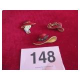 RED HAT SOCIETY BROOCHES