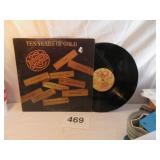 1977 KENNY ROGERS TEN YEARS OF GOLD RECORD