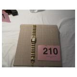 VTG CARRIAGE WOMANS WATCH