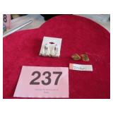 VTG TRIFARI EARRINGS