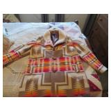 NICE VTG WOOL COAT CHIEF JOSEPH PATTERN