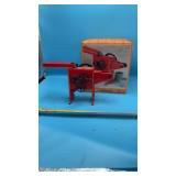 1/8 scale ERTL antique corn sheller made of