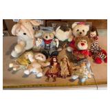 Beverly plush teddy bear dressed as an Illinois