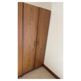 Storage cabinet with adjustable drawers with