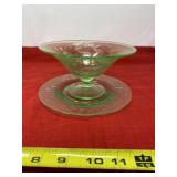 Green uranium glass pedestal console bowl and