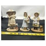 Jan Hagara porcelain figurines, specifically