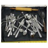 Oneida silverware, rolling pin and big slotted
