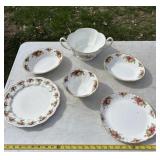 Royal albert bone china old country roses meal