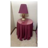 End round table with lamp