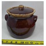 Hull Brown Drip Bean Crock