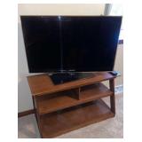 Samsung 43 inch TV with remote and stand