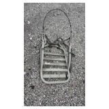 Portable climbing tree stand platform