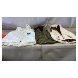 Old Navy Frost-Free Puffer Vest. hooded,