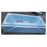 Cast-Iron Baby Blue Retro Bathtub, Ceramic Sink,