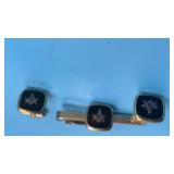 Masonic cuff link and tie bar set, featuring