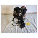 Craftsman 1.1/2 hp Router With Dust Bag and Base