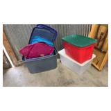 2 totes w lids, 3 totes, 17 lids