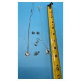 Vtg silver-toned fashion jewelry includes