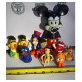 Lot of vintage figurines and finger puppets,