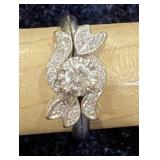 Vintage 14 karat gold diamond ring